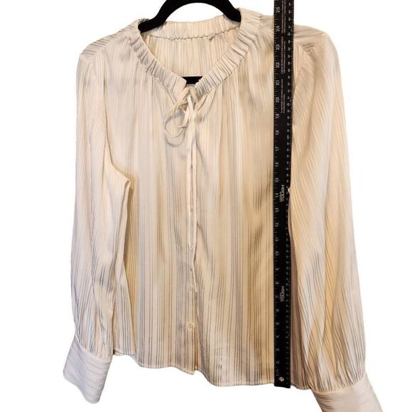 FRAME- Women’s Shirred Silk Neck-Tie Blouse in Off White, Size Large - Picture 5 of 13